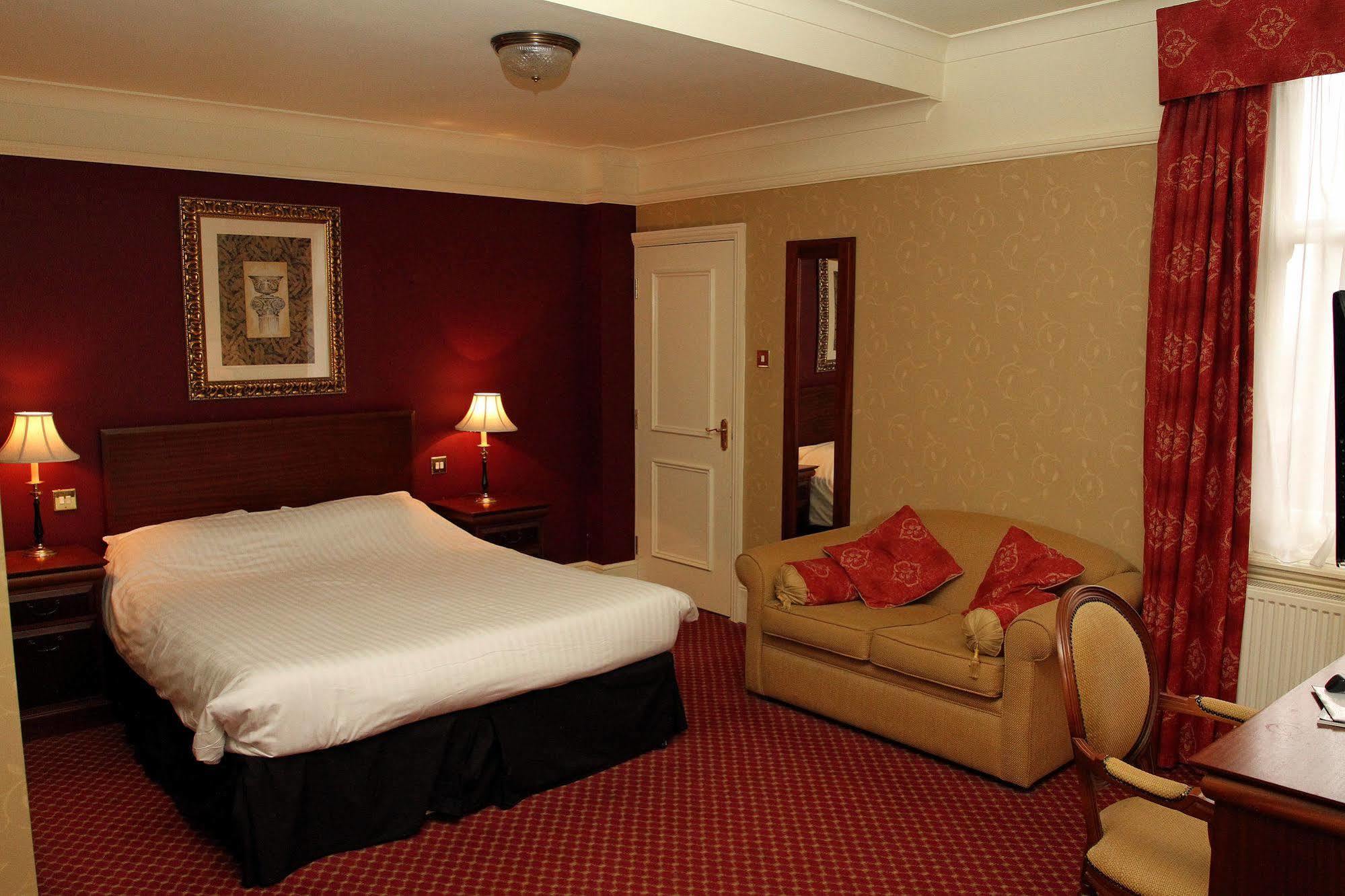 The Orwell Hotel Felixstowe Exterior foto